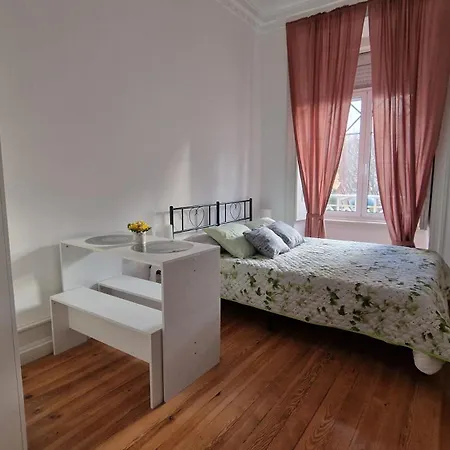Mini Host In Guest house *