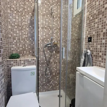 Mini Host In Guest house Lisbon