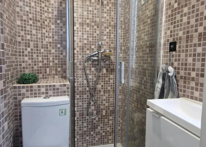 Mini Host In Pensión Lisboa